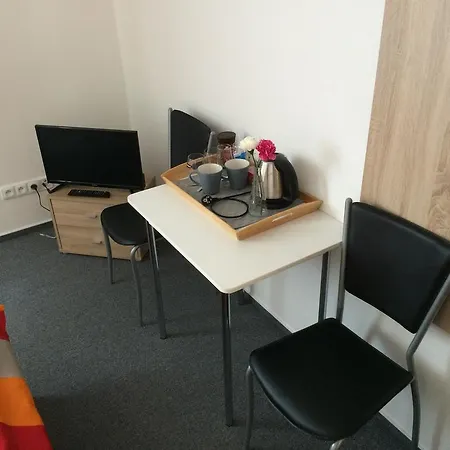 Гостевой дом Marcus - Rodinny Relax 200 M Od Penzionu Kometa, U Jezera S Grilem A Sdilenou Kuchyni