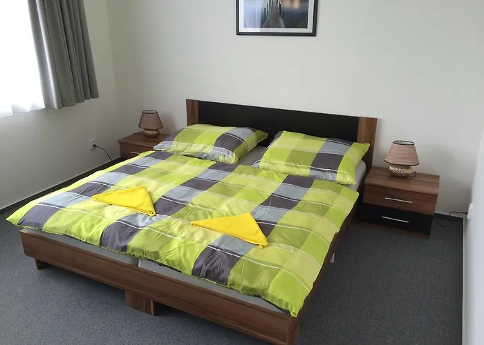 Maison d'hôtes Marcus - Rodinny Relax 200 M Od Penzionu Kometa, U Jezera S Grilem A Sdilenou Kuchyni Pasohlávky