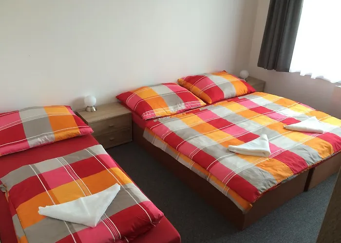 Maison d'hôtes Marcus - Rodinny Relax 200 M Od Penzionu Kometa, U Jezera S Grilem A Sdilenou Kuchyni Pasohlávky