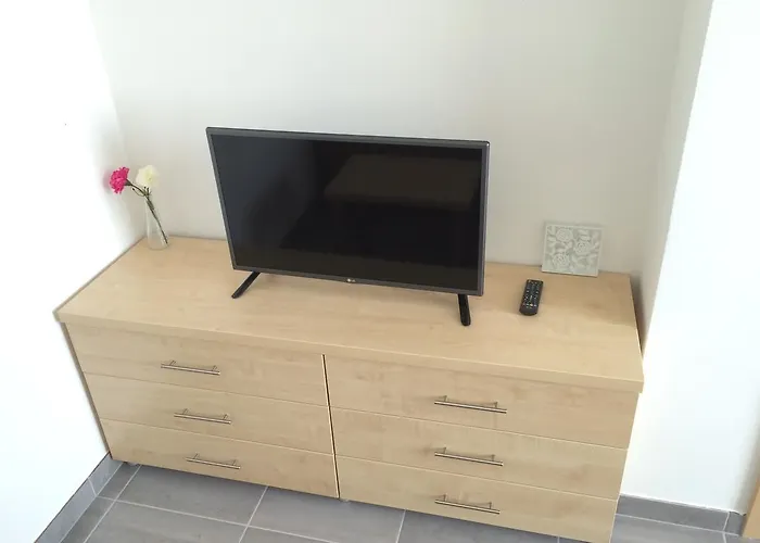 Maison d'hôtes Marcus - Rodinny Relax 200 M Od Penzionu Kometa, U Jezera S Grilem A Sdilenou Kuchyni 4*