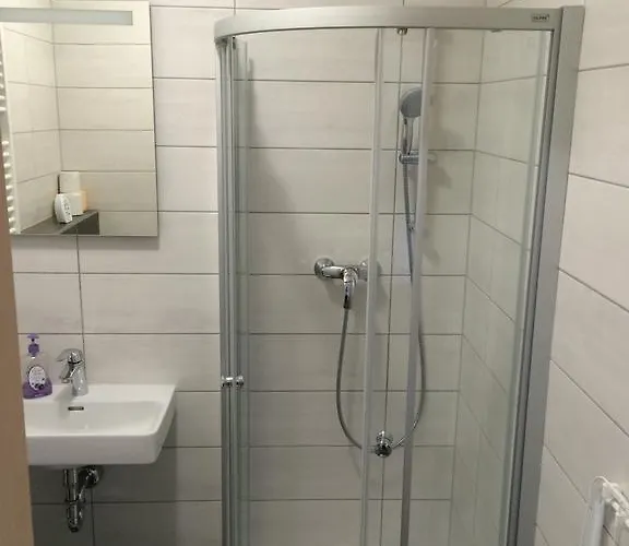 Maison d'hôtes Marcus - Rodinny Relax 200 M Od Penzionu Kometa, U Jezera S Grilem A Sdilenou Kuchyni Pasohlávky